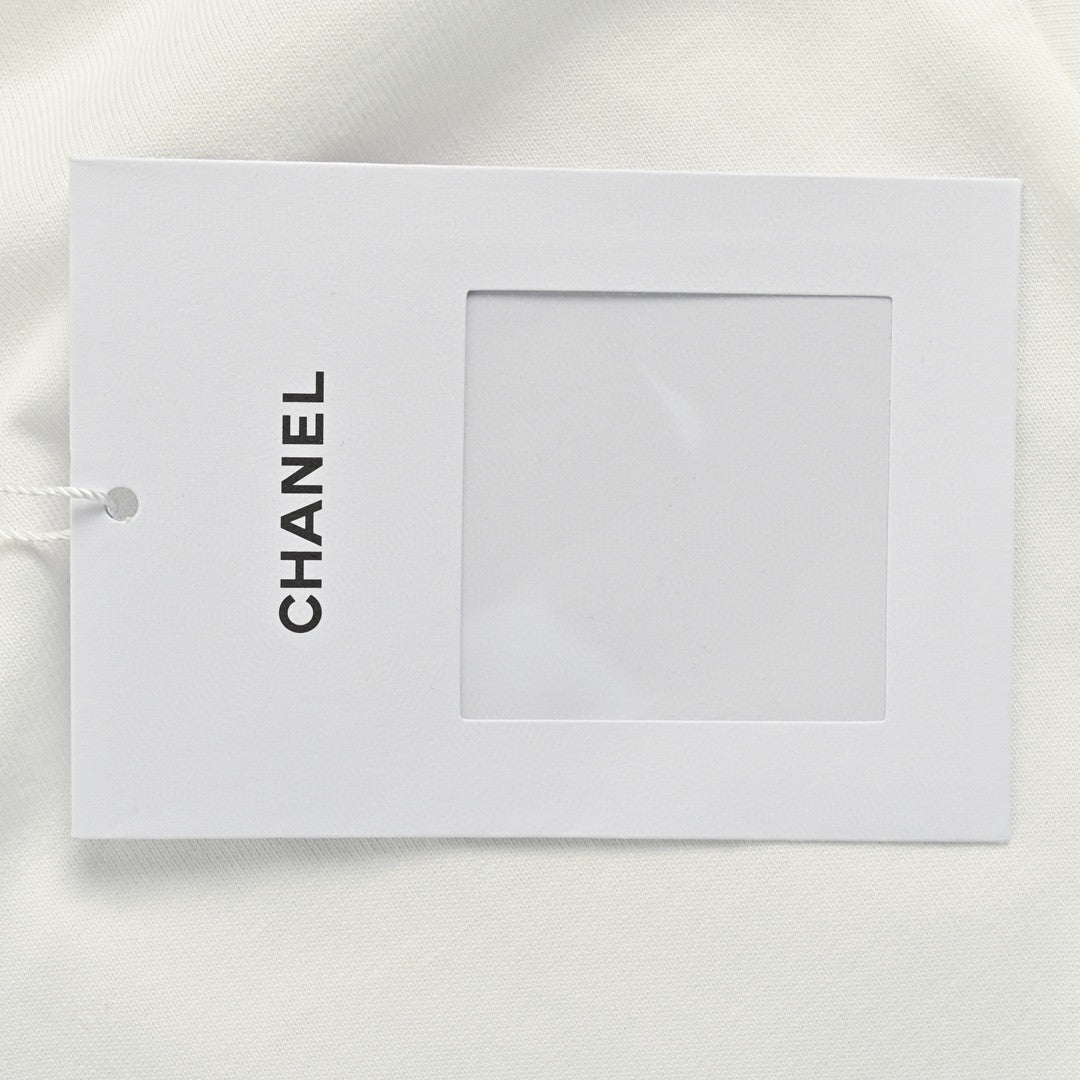 Ch*el minimalist logo t-shirt (white)