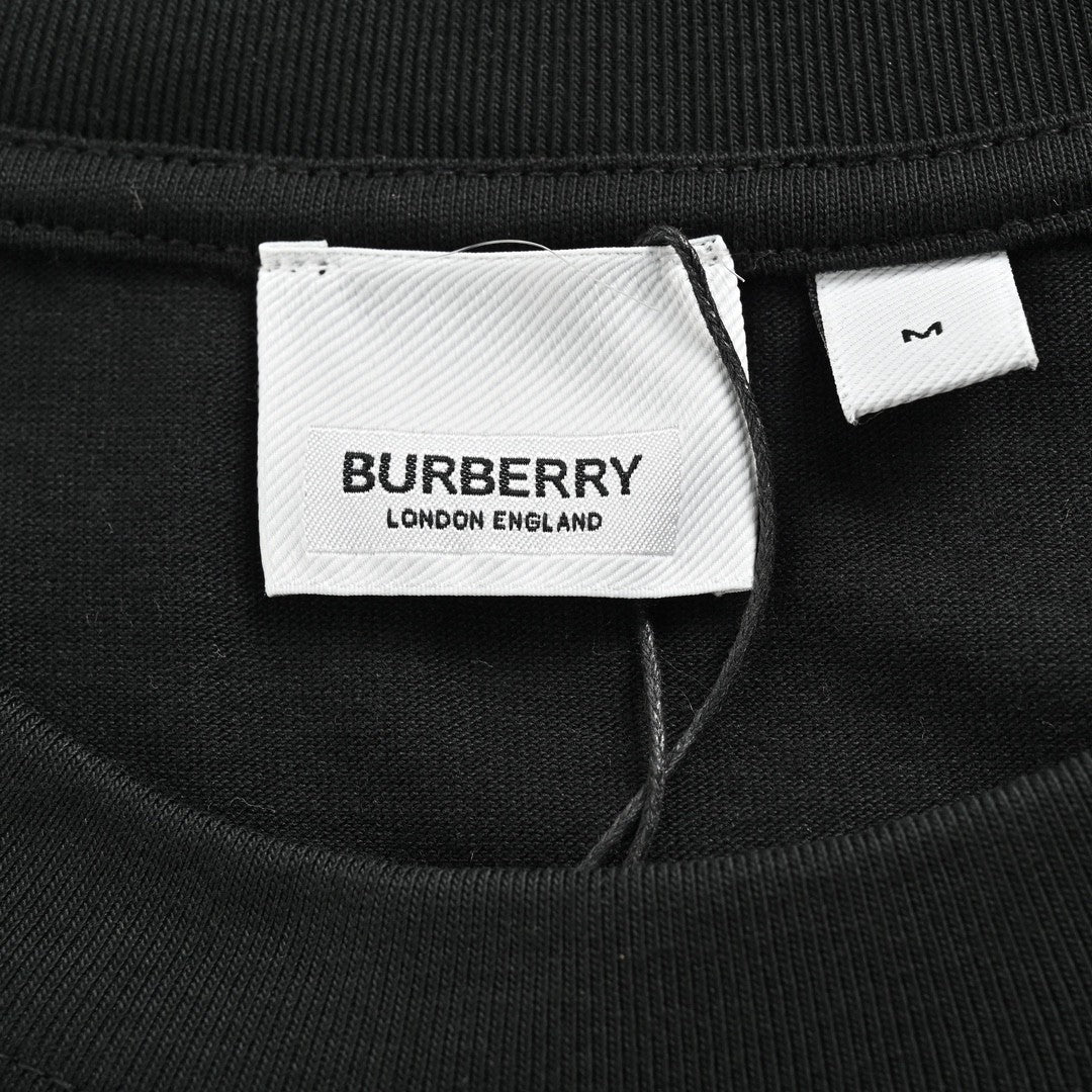 B**rry t-shirt - embroidered knight logo