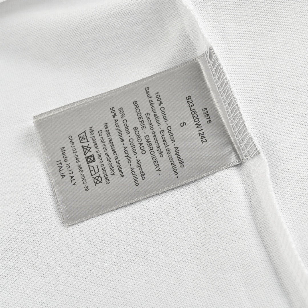 D*or safety pin logo t-shirt