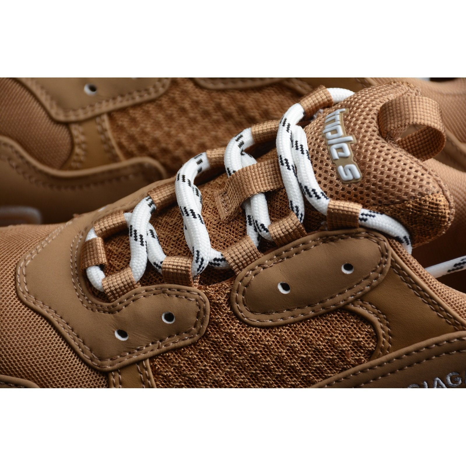 Ba*len*cia*ga triple s clear sole x brown