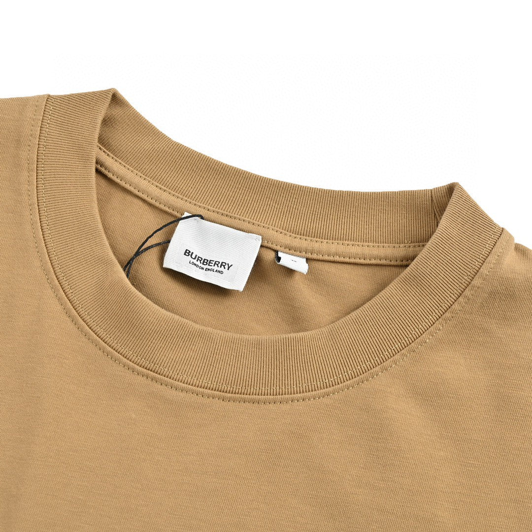 B**rry t-shirt - embroidered knight logo