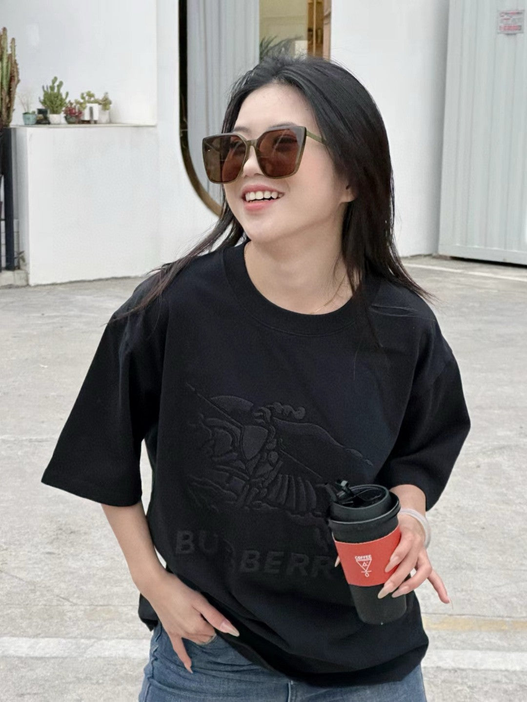 B**rry t-shirt - embroidered knight logo