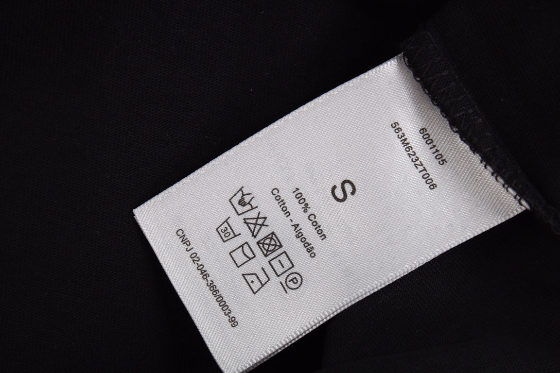 D*or t-shirt with floral graphic design