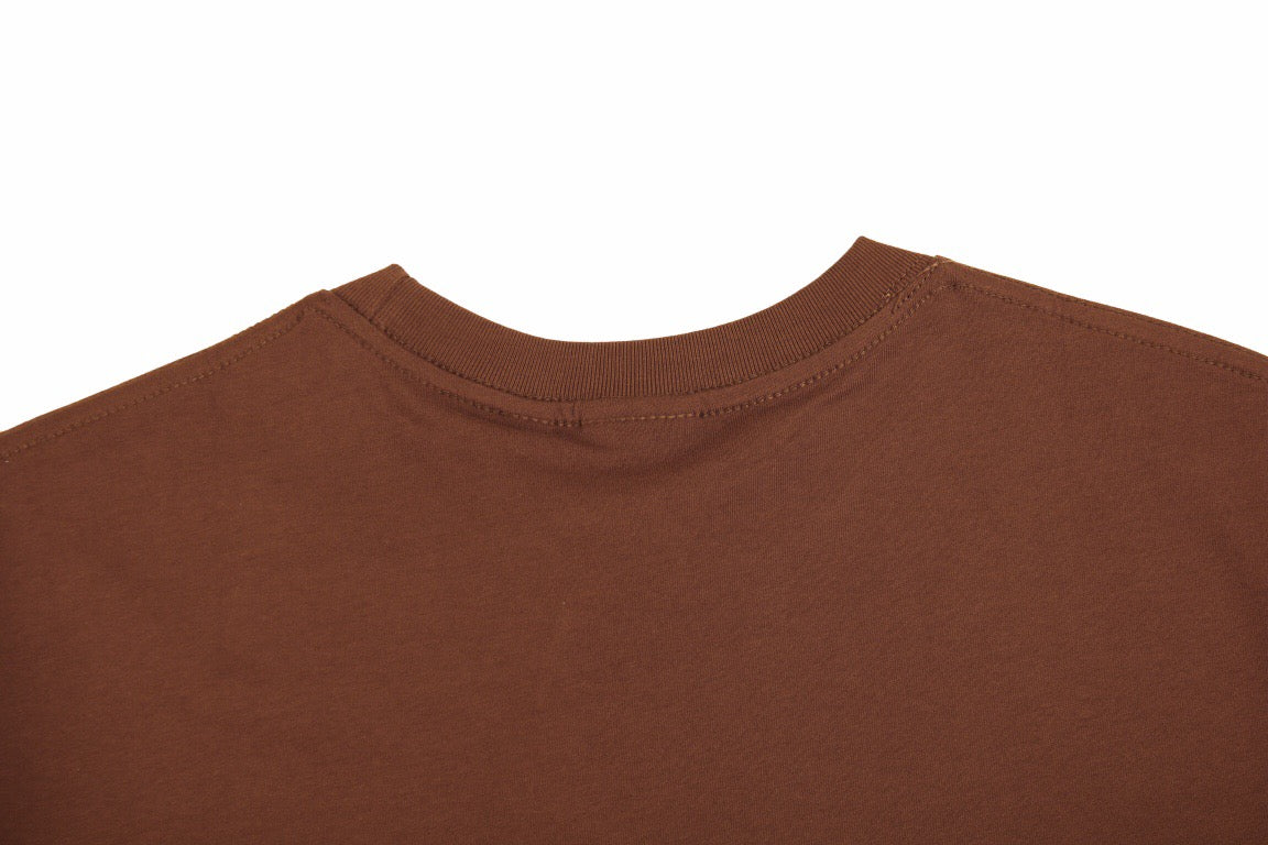 B**rry t-shirt with checkered crest