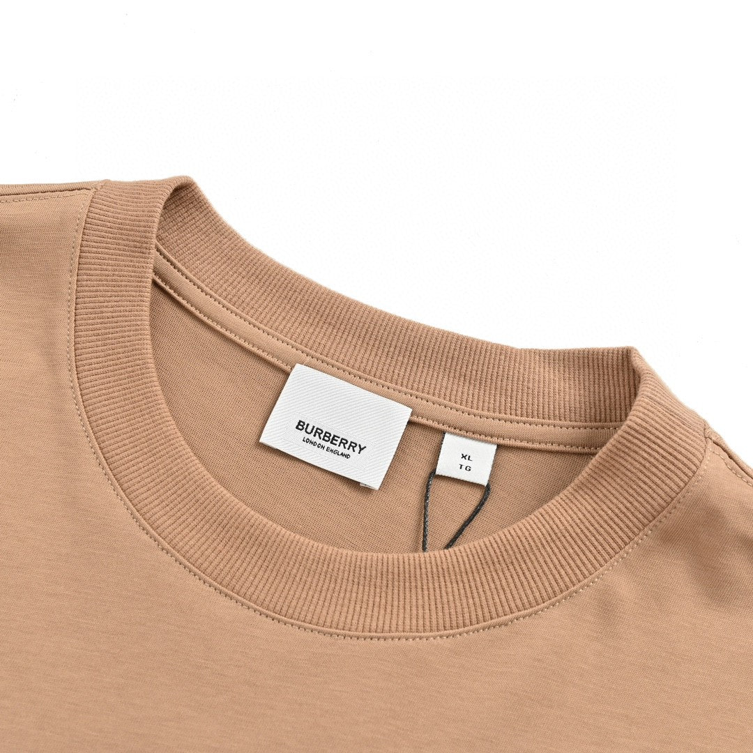 B**rry beige t-shirt with graphic text