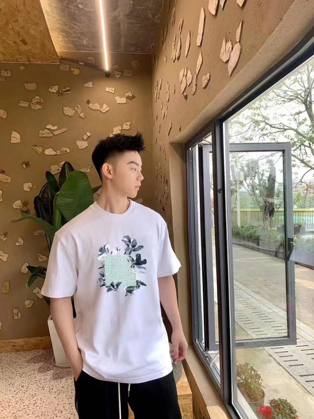 D*or t-shirt with floral graphic design