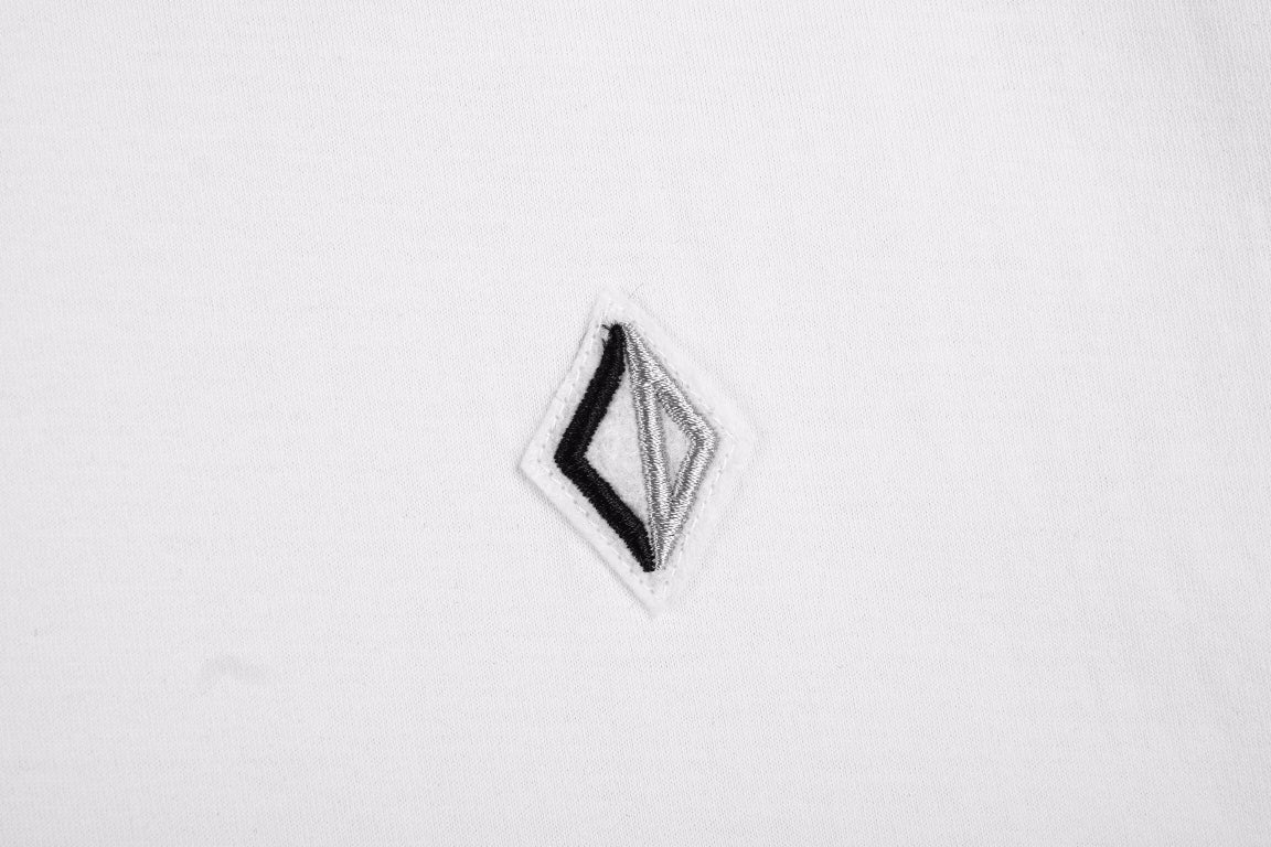 D*or t-shirt with minimalist logo (white)