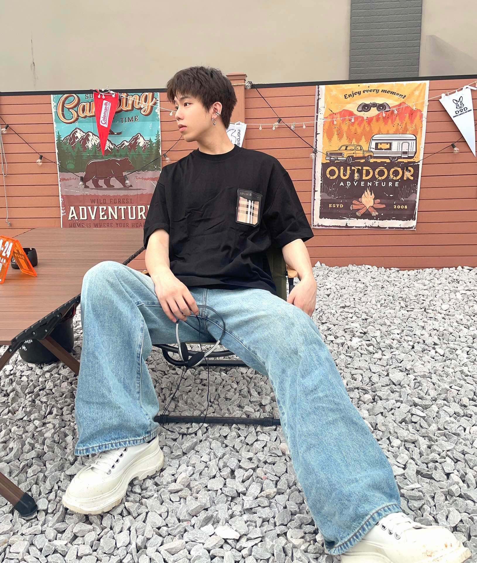B**rry t-shirt with check pocket