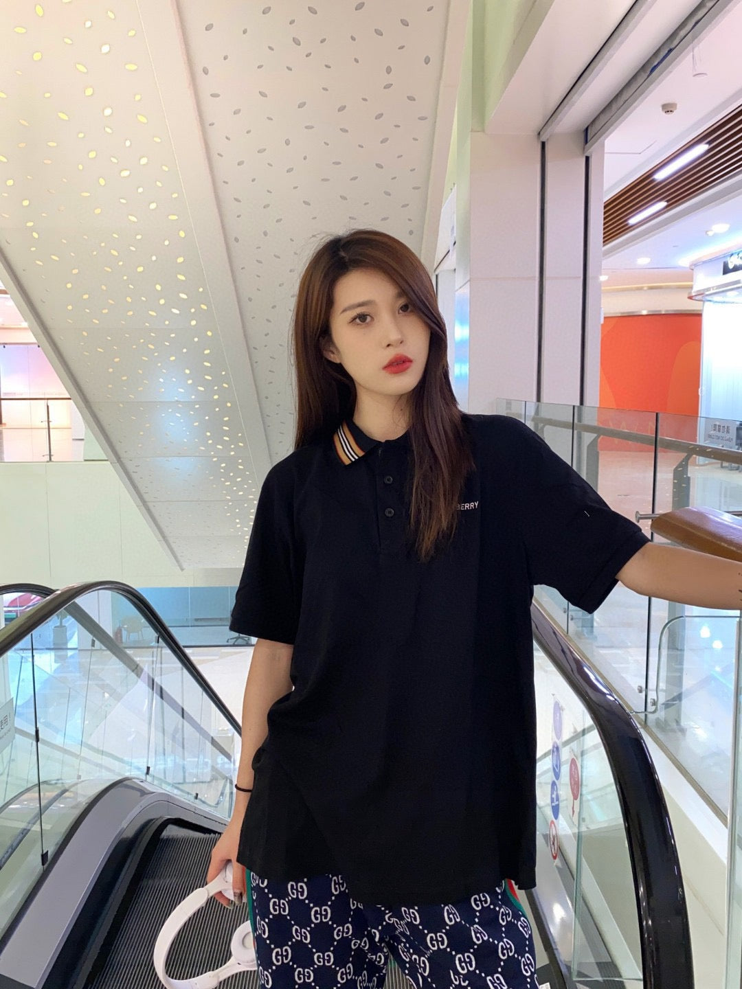 B**rry striped collar black polo shirt