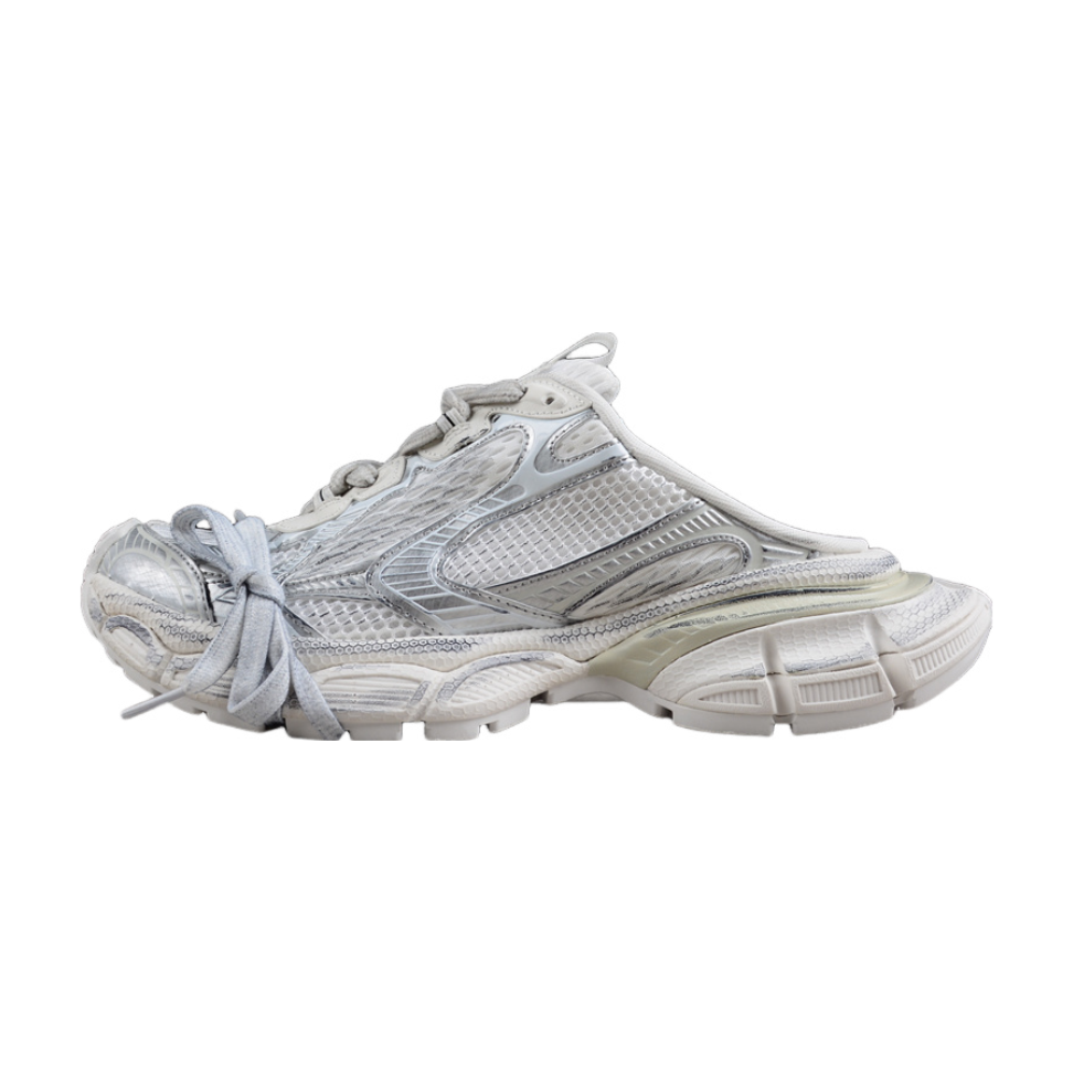 Ba*len*cia*ga 3xl mule x white eggshell