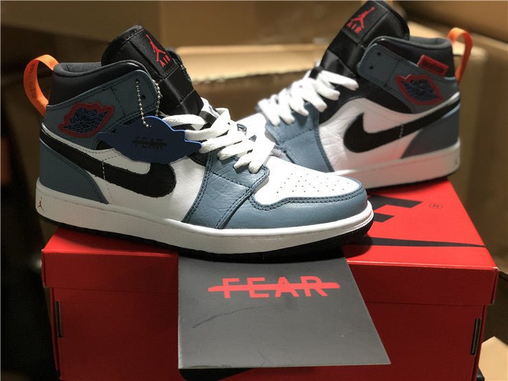 jordan 1 mid fearless x F**etasm