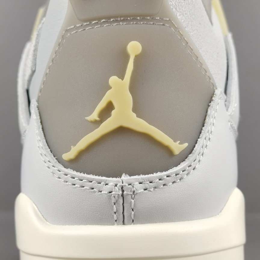 JORDAN 4 RETRO SE CRAFT x PHANTOM DUST