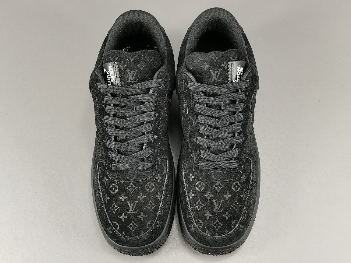 nike air force 1 x l**is V*t*n black/black