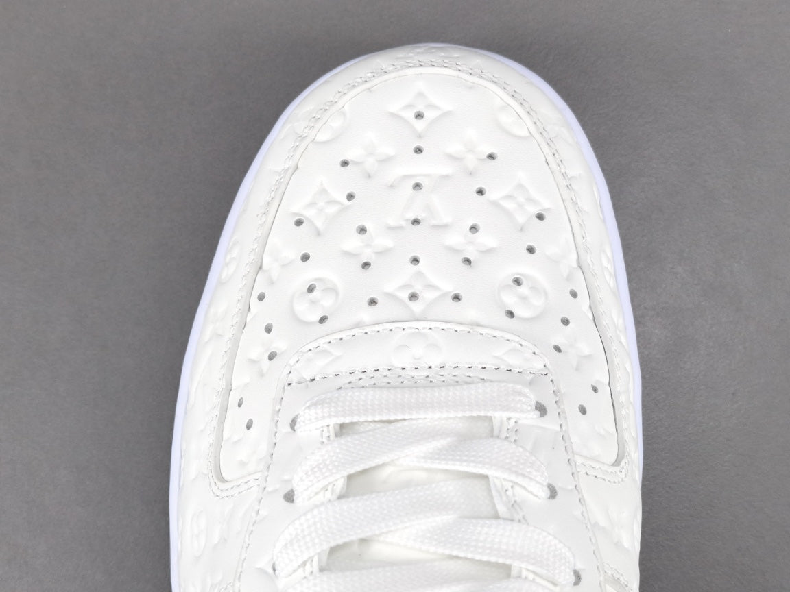 nike air force 1 x l**is V*t*n white