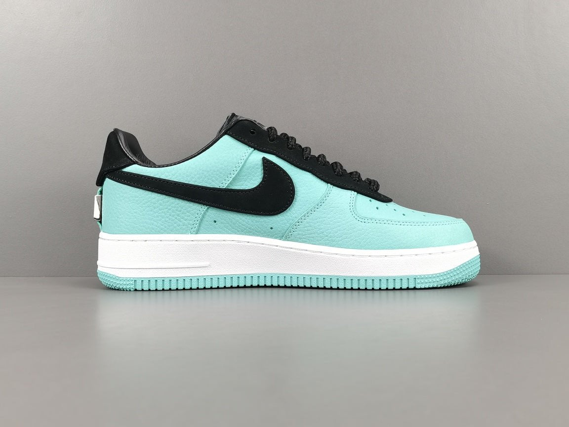 nike air force 1 x T*f*ny & co.1837 (friends and family)