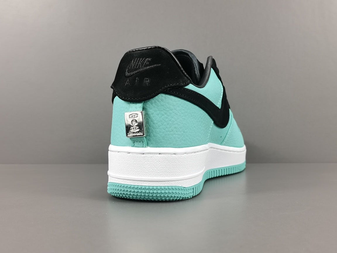 nike air force 1 x T*f*ny & co.1837 (friends and family)