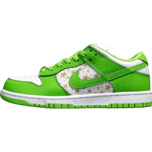 nike sb dunk x S*p*e stars mean green