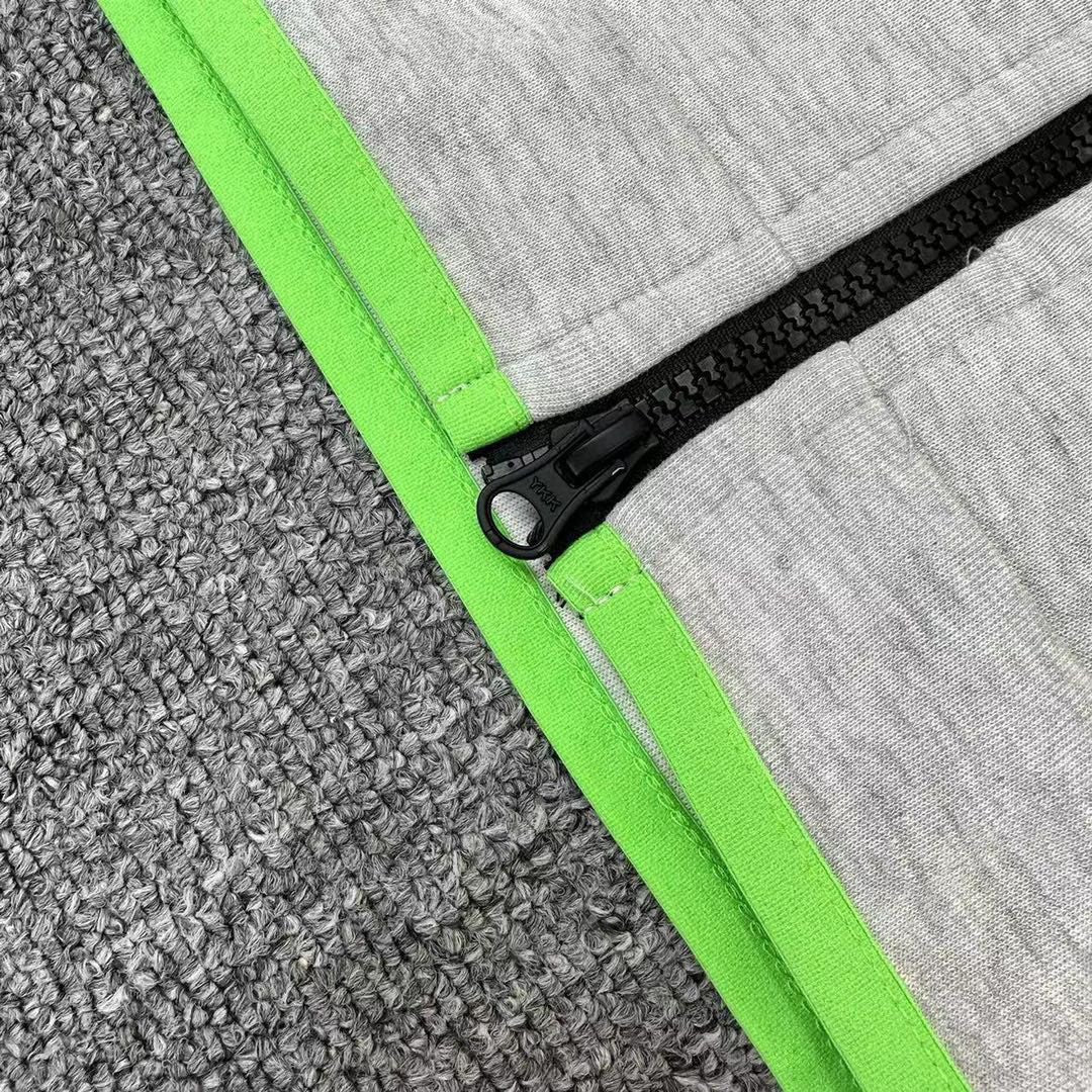 NIKE TECH FLEECE HOODIE x GREY VOLT